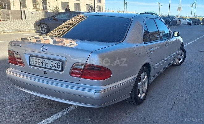 Mercedes E 240 2000, 289,713 km - 2.4 l - Bakı