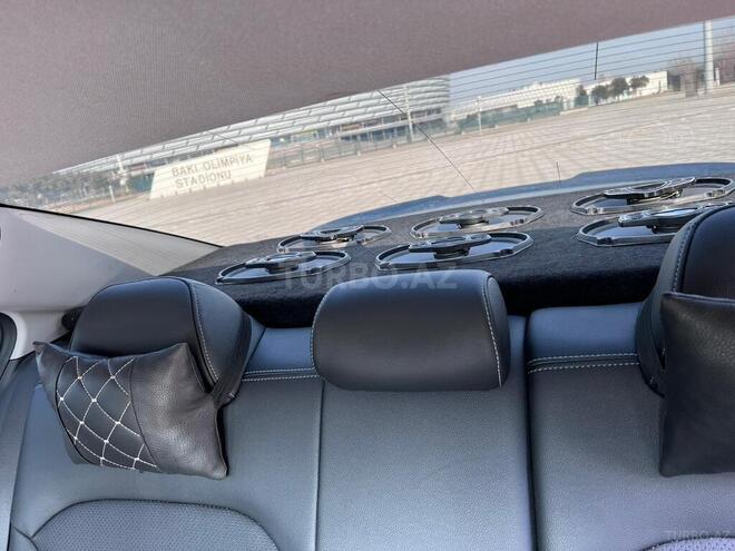 Hyundai Elantra 2018, 175,000 km - 2.0 л - Bakı