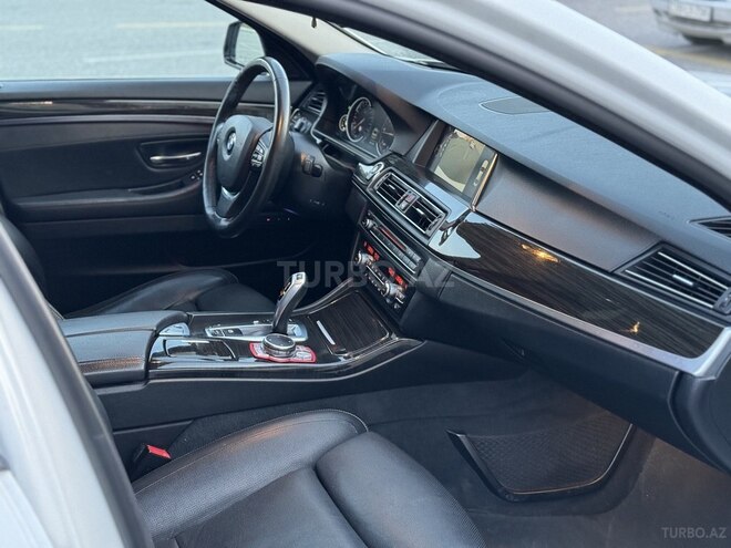 BMW 520 2015, 179,000 km - 2.0 l - Bakı
