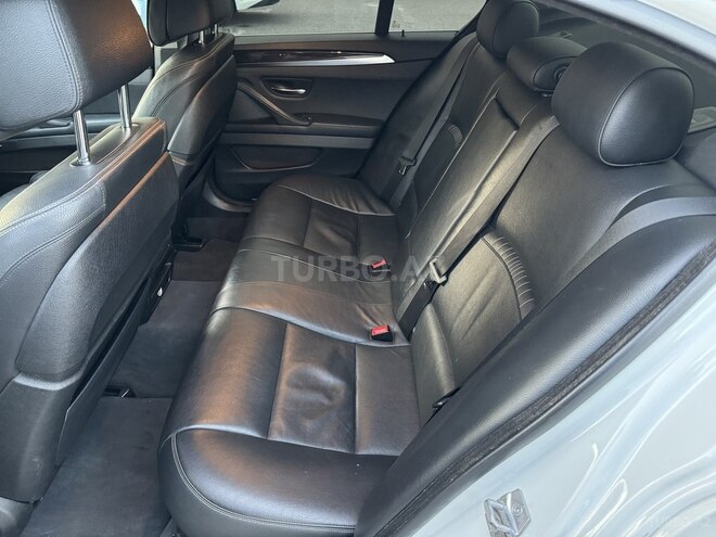 BMW 520 2015, 179,000 km - 2.0 l - Bakı