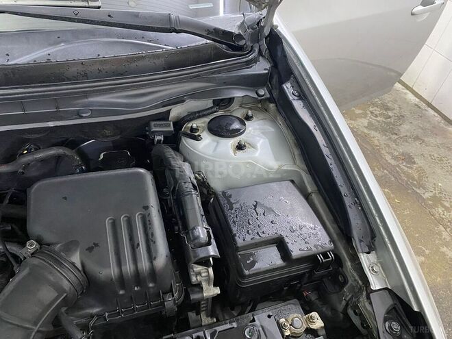 Hyundai Elantra 2009, 252,000 km - 1.6 l - Bakı