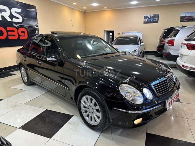 Mercedes E 220