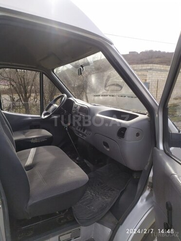 Ford Transit 2000, 380,000 km - 2.5 l - Quba