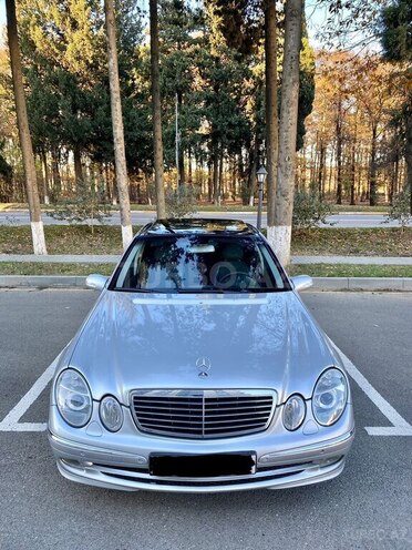 Mercedes E 320 2004, 255,000 km - 3.2 l - Masallı