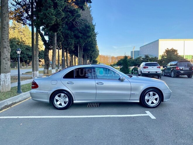 Mercedes E 320 2004, 255,000 km - 3.2 l - Masallı