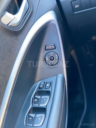 Hyundai Santa Fe 2013, 226,000 km - 2.0 l - Bakı