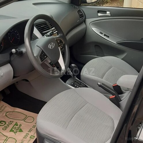 Hyundai Accent 2017, 118,000 km - 1.6 l - Bakı