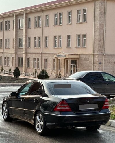 Mercedes C 230 2006, 257,000 km - 2.5 l - Naxçıvan