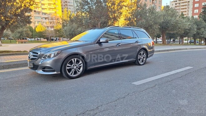 Mercedes E 220 2016, 181,000 km - 2.2 л - Bakı