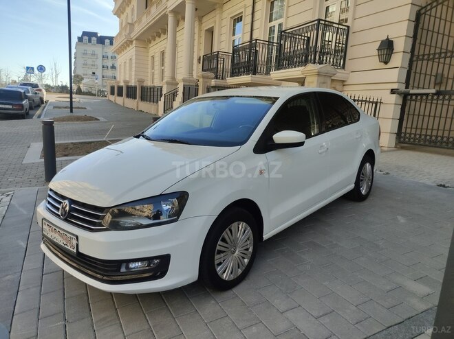 Volkswagen Polo 2018, 142,000 km - 1.6 l - Bakı