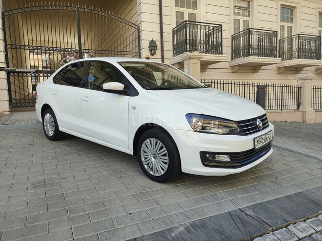 Volkswagen Polo 2018, 142,000 km - 1.6 l - Bakı