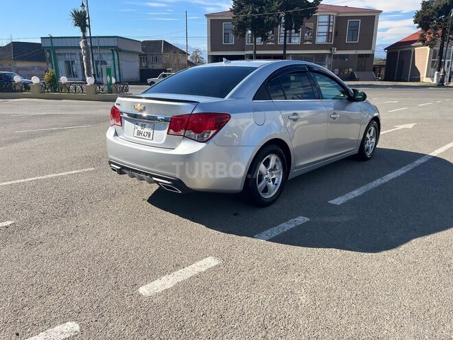 Chevrolet Cruze 2012, 265,000 km - 1.4 л - Astara