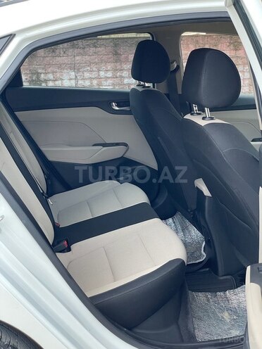 Hyundai Accent 2018, 64,000 km - 1.6 l - Bakı