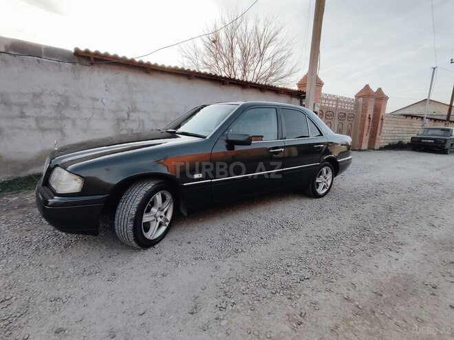 Mercedes C 220 1994, 326,000 km - 2.2 л - Bərdə