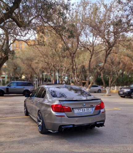 BMW 528 2015, 129,000 km - 2.0 l - Bakı