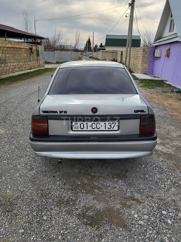 Opel Vectra 1993, 285,000 km - 1.7 l - Sabirabad