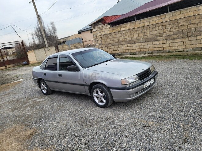 Opel Vectra 1993, 285,000 km - 1.7 l - Sabirabad