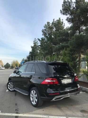 Mercedes ML 300 2014, 158,000 km - 3.5 л - Quba