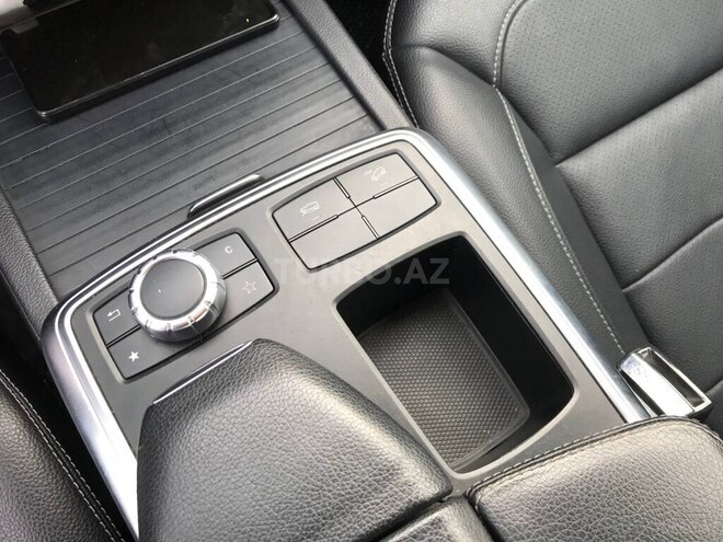 Mercedes ML 300 2014, 158,000 km - 3.5 л - Quba