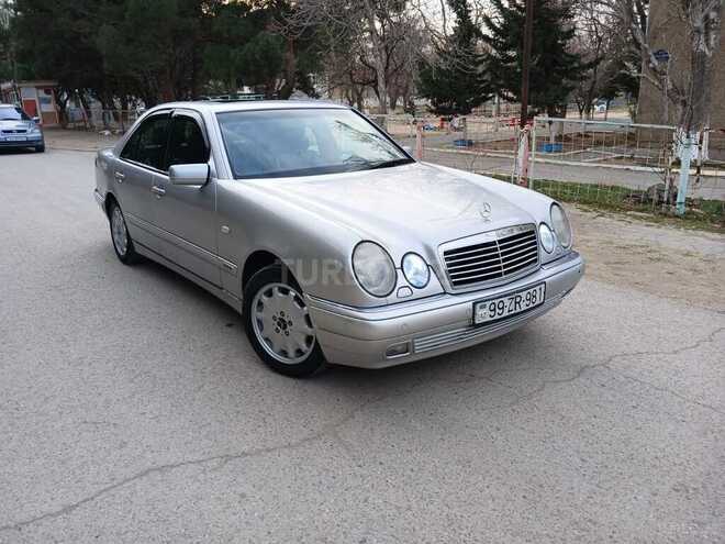 Mercedes E 280 1999, 254,677 km - 2.8 l - Bakı