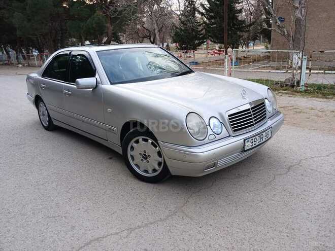 Mercedes E 280 1999, 254,677 km - 2.8 l - Bakı