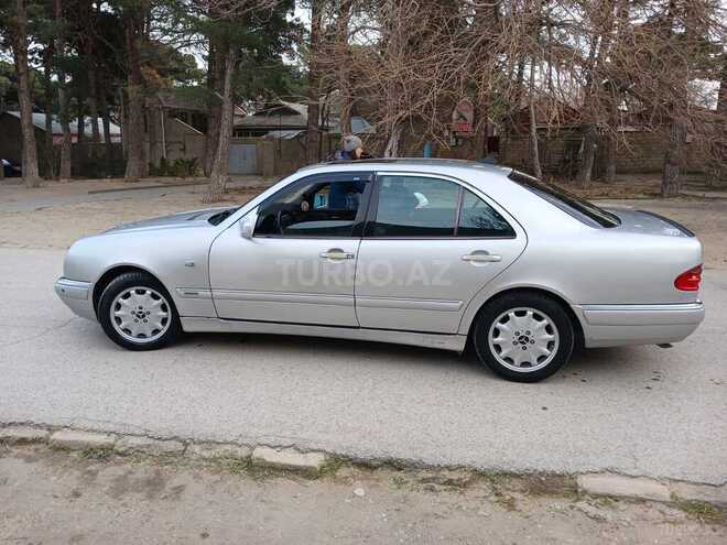 Mercedes E 280 1999, 254,677 km - 2.8 l - Bakı