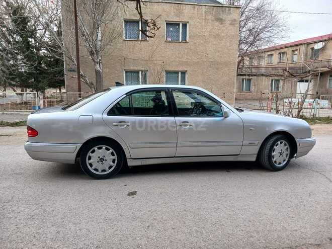 Mercedes E 280 1999, 254,677 km - 2.8 l - Bakı