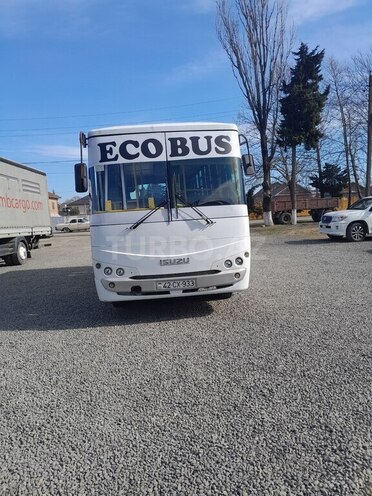 Isuzu Ecobus 2012, 500,000 km - 4.3 l - Lənkəran