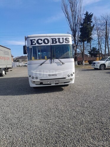 Isuzu Ecobus 2012, 500,000 km - 4.3 l - Lənkəran