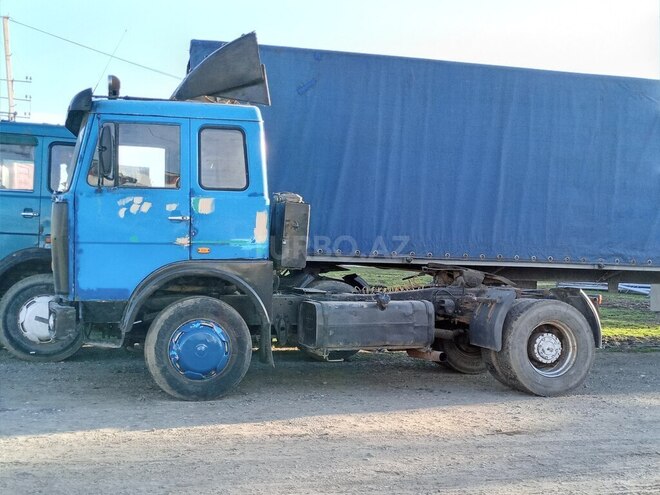 MAZ 54323 1990, 258,770 km - 11.0 l - Astara
