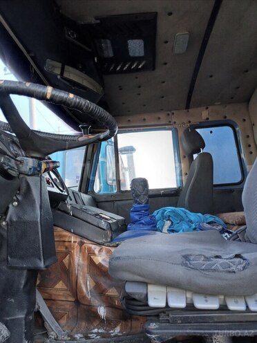 MAZ 54323 1990, 258,770 km - 11.0 l - Astara