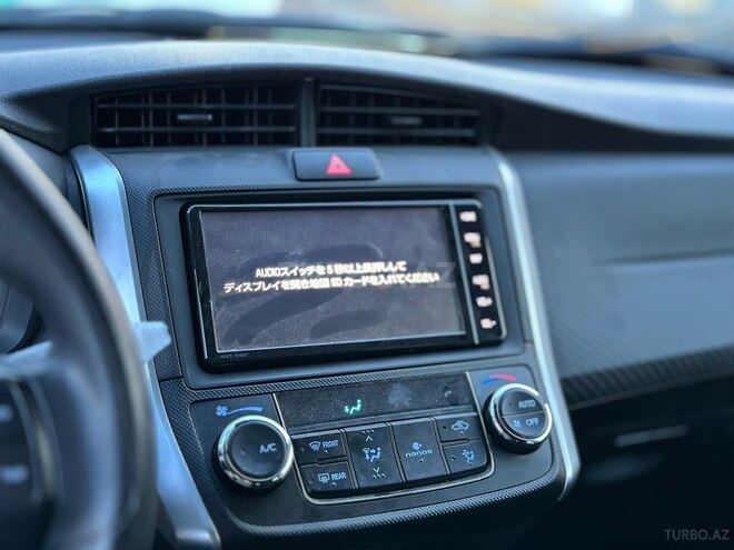 Toyota Corolla 2018, 159,000 km - 1.5 l - Bakı