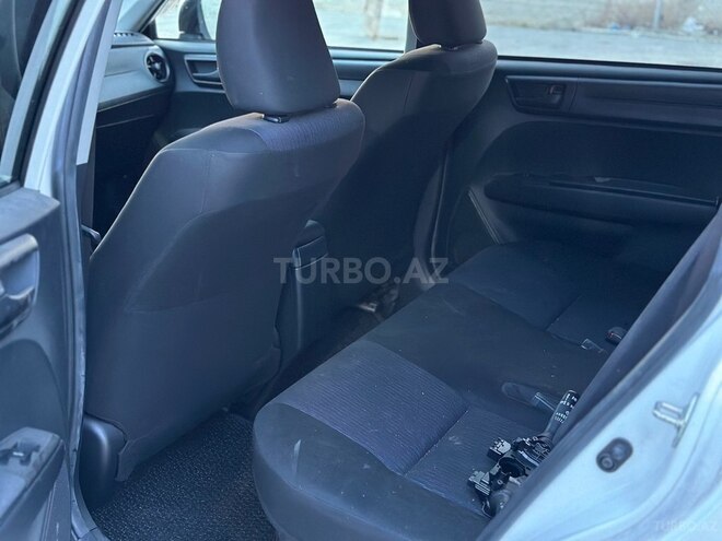 Toyota Corolla 2018, 159,000 km - 1.5 l - Bakı
