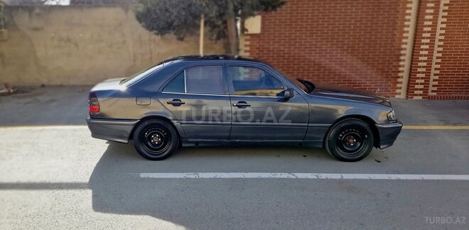 Mercedes C 180 1994, 212,000 km - 1.8 л - Bakı