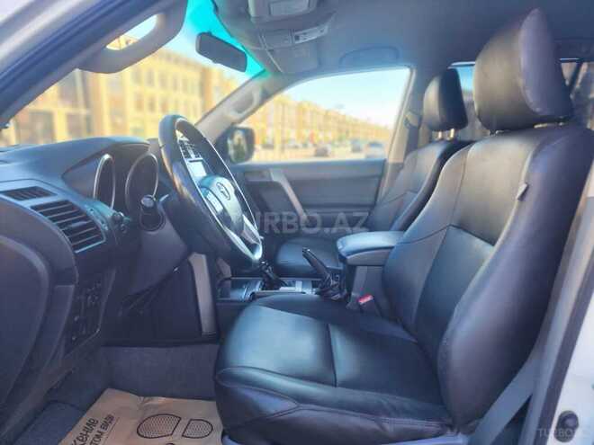 Toyota Prado 2012, 257,000 km - 3.0 l - Bakı