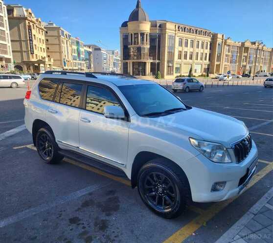 Toyota Prado 2012, 257,000 km - 3.0 l - Bakı