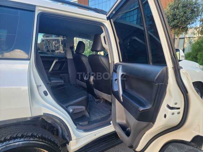 Toyota Prado 2012, 257,000 km - 3.0 l - Bakı