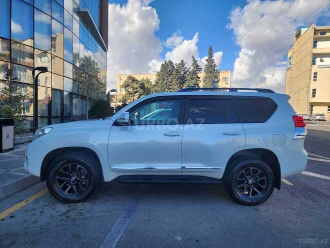 Toyota Prado 2012, 257,000 km - 3.0 l - Bakı
