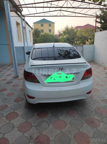 Hyundai Accent 2013, 233,000 km - 1.6 l - Bakı