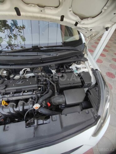 Hyundai Accent 2013, 233,000 km - 1.6 l - Bakı