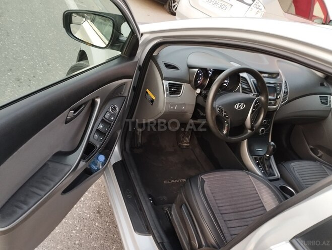 Hyundai Elantra 2014, 140,000 km - 1.8 л - Bakı