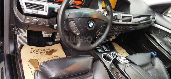 BMW 745 2002, 174,507 km - 4.4 l - Bakı