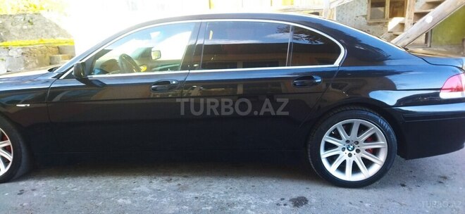 BMW 745 2002, 174,507 km - 4.4 l - Bakı