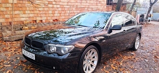 BMW 745 2002, 174,507 km - 4.4 l - Bakı