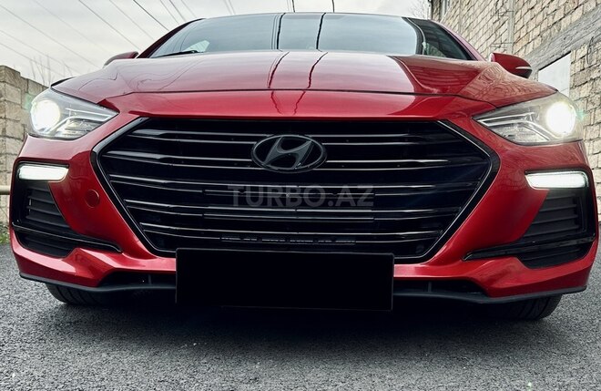 Hyundai Elantra 2018, 162,544 km - 1.6 l - Xaçmaz