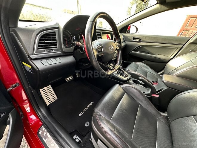 Hyundai Elantra 2018, 162,544 km - 1.6 l - Xaçmaz