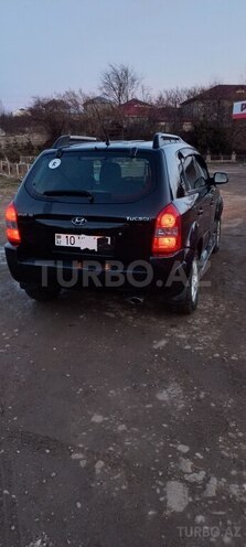 Hyundai Tucson 2007, 225,000 km - 2.0 l - Qusar