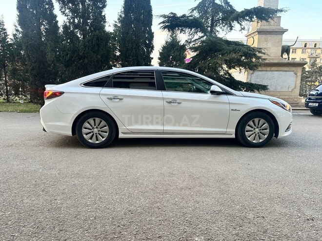 Hyundai Sonata 2015, 294,011 km - 2.0 l - Gəncə