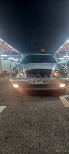 Mercedes E 200 1997, 450,000 km - 2.0 л - Gəncə