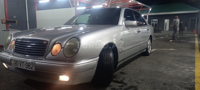 Mercedes E 200 1997, 450,000 km - 2.0 л - Gəncə